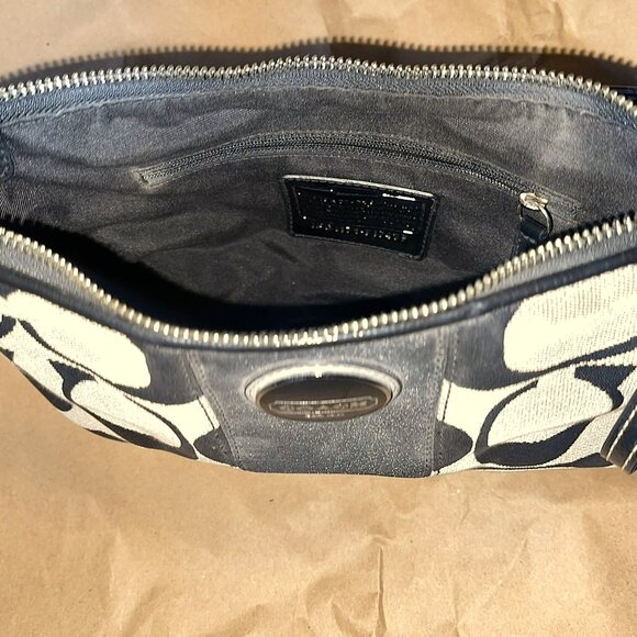 COACH Authentic Signature Jacquard Bag F17439 - Picture 8 of 15